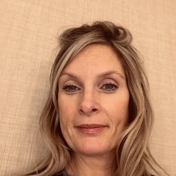 Meet your Posher, Dawn - Picture 1 of 1